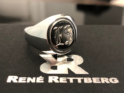 Gotisches Monogramm in handgraviertem Herrenring, 