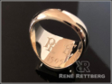 Ring innen von Hand gravieren lassen
